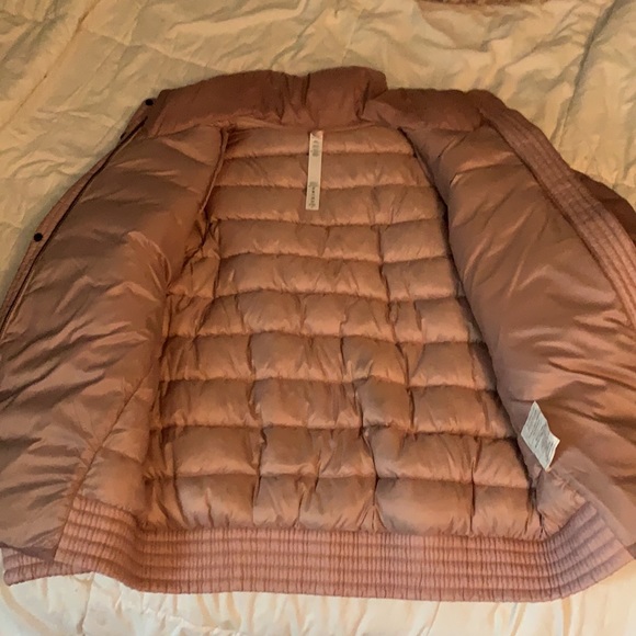 Lululemon Aurora Lab puffer jacket - Picture 5 of 12